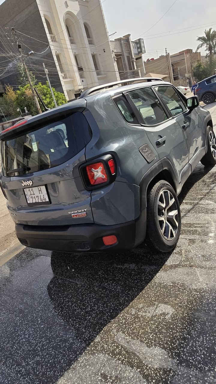 السلام عليكم جيب رنيكيد ٢٠١٧ فور ويل محرك ٢٤٠٠ حادثها باب سايق وجاملغ امامي من الاسفل ايرباك تكمة فقط بجم كبس بدون حادث 
السيارة بيها صبغ حزام اثر شخوط متعمدة 
سيارة علي ايدي ما ناقصها اي شي 
الممشى ١٠٥ الف كيلو 
للبيع فقط السعر المطلوب ١٠٥ بيها مجال للجادين للتواصل ع الخاص وشكرا
تحياتي للجميع ورمضان كريم


**إذا كنت صاحب هذا الإعلان وتريد حذفه لأي سبب، رجاءا أرسل رسالة إلى الدعم الفني**