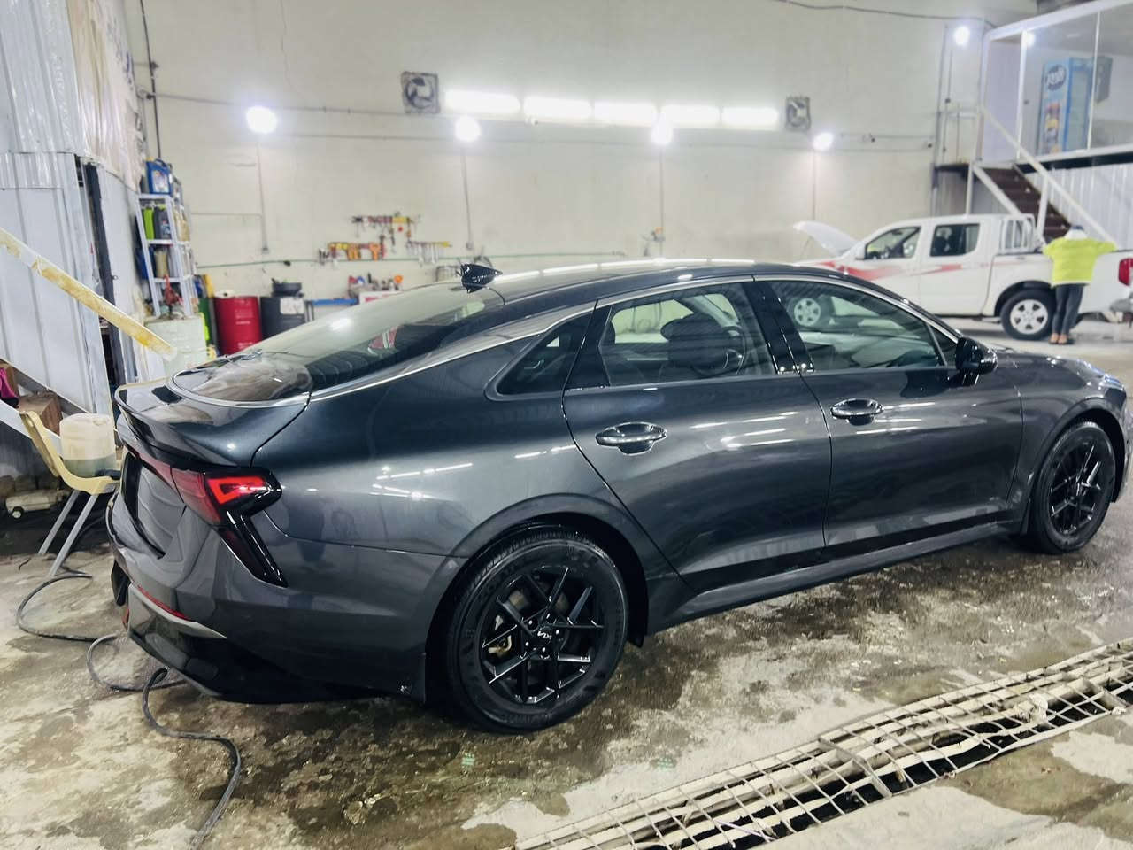 كيا كي 5 2025 
دخول جديد كتاب شهداء وكاله عامه
فول مواصفات عده البانوراما
تبديل بنيد فقط نفس الون بدون دواخل 
السعر 190 وبيها مجال بسيط
العنوان الناصريه معارض الشموخ
***********
‭0781 850 7758‬
