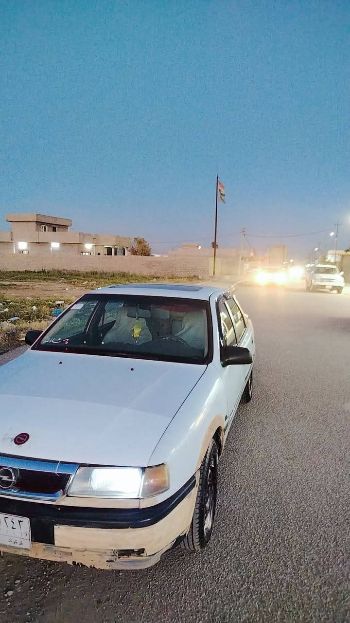 اوبل فكتره للبيع كل نقص مابيه كير ومحرك شرط 20)  يرهم مروس حسب القناعه


**إذا كنت صاحب هذا الإعلان وتريد حذفه لأي سبب، رجاءا أرسل رسالة إلى الدعم الفني**