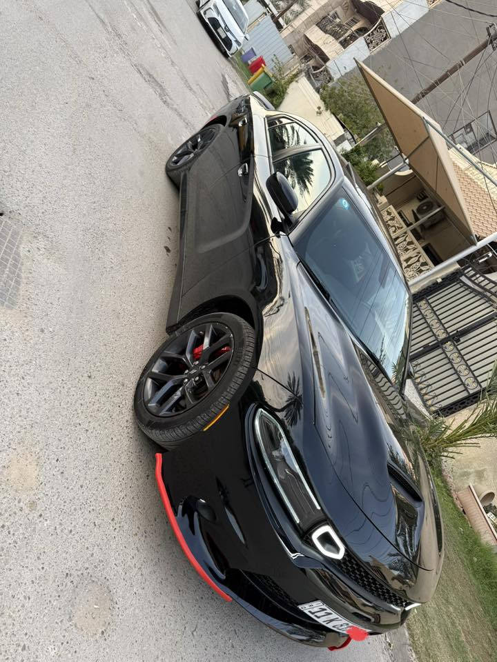 دوج🇺🇲جارجر 
موديل (2023)
فئة (SXT)
محرك (6.سلندر.3600)
رقم بغداد الجديد وهزه وسنويه جديده 
(#السعر_258_ورقه)
الحادث مثل ما موضح بصوره باب بي بارد عل كد اصبع بارد خلفي عل كد 4 اصابع جابلغ صبغ بدون ايرباك بدون شاصي بدون لغود
كير.محرك.صدرخلفي.امامي كله جديد
ممشى السياره (👈47 الف) حقيقي وشرط الفحص 
محدث GT(كت كامل)
الموصفات
1__فتحه سقفيه 
2__حساسات خلفيه
3__شاشه كبيره كار بلي
4__ ويل عشيرين بلادي
5__ منظومه زنن بلادي
6__كشنات حظن
7__منظومه داش كام
8__سبير + جك بلادي
9__ سبايدر خلفي اصلي وليس تجاري
السياره جديده على ايد اني مستورده رقمته ابسمي مباشر
مكان السياره بغداد الكرخ ***********
اخواني الاعزاء كلشي ذاكركم بالمنشور 
تحياتي للجميع
