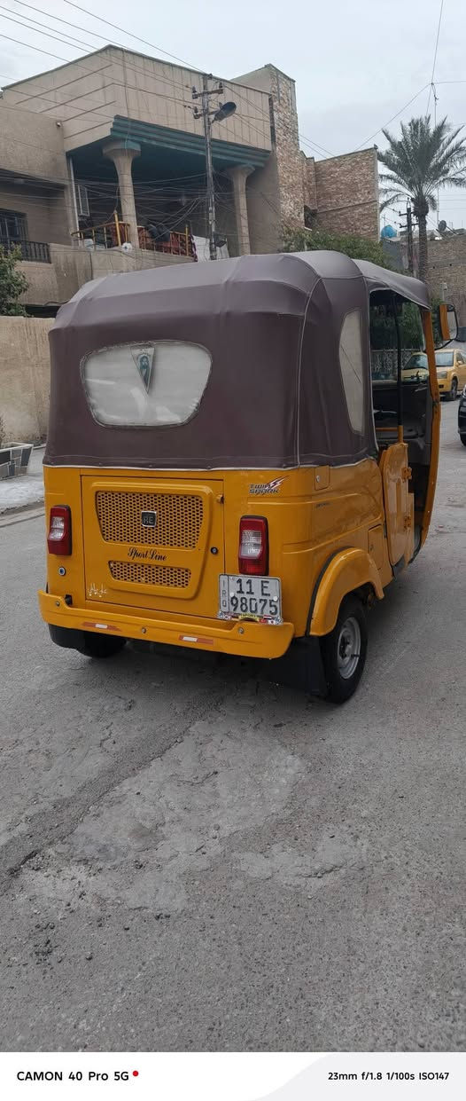 السلام عليكم تكتك 2021شهر 8
تكتك كفاله عامه جديده بمعنى الكلمه احلى من الصور 
تخم تاير جديد 
مال جناي 
مكفوله من الصبغ والضربه 
بلعافيه عل ياخذهاا 
السعر 8400وبيهاا مجال  
للاستفسار *********** بغداد الطالبيه
