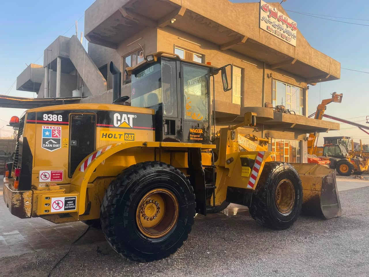 CAT 938G 2007 دحول جديد من فيست بصرا  كلو بشه رت مكان اربيل سحر 425  رقم تليفون ٠٧٥٠٤٥٨١٠٨


**إذا كنت صاحب هذا الإعلان وتريد حذفه لأي سبب، رجاءا أرسل رسالة إلى الدعم الفني**