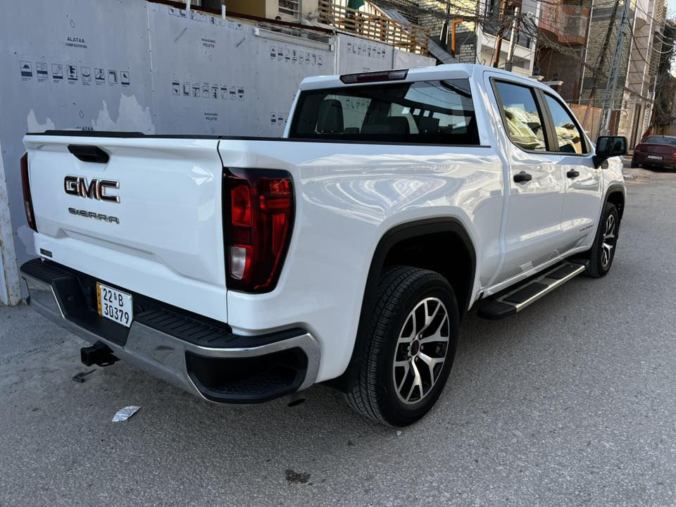 سلام عليكم جمسي سيره البيع صبغ فقط جاملغ امامي او اربع اصابع تعديل بارد بل بنيد بدون دواخل بدون ارباك شاصي كله مكفول محرك 4 2700 تيربو موديل 2024 دخول جديد السياره رقم شمالي ***********
