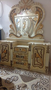 غرفة خشب • استعمال بسيط • الناصرية سوق اشيوخ