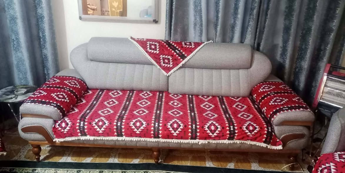 فرشات حسب الطلب  يوجد توصيل جميع المخحافظات  الحجز خاص


**إذا كنت صاحب هذا الإعلان وتريد حذفه لأي سبب، رجاءا أرسل رسالة إلى الدعم الفني**