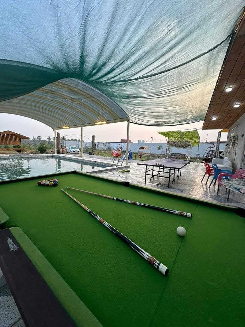 متوفر ايام الاسبوع المقبل ✅
——————————————
 العنوان / بلد /شارع سيد محمد 
للاستفسار الاتصال او واتساب 
***********
تحتوي مزرعة على 🤍
⚜️بليارد 
⚜️فيشه 
⚜️منضده 
⚜️منظومة ماء اسالة 
⚜️سخان 
⚜️انترنيت 4G
⚜️كهرباء 24 ساعه 
⚜️غرفة نوم 
⚜️صالة كبيره 
⚜️شواية ومعدات الشوي الخاصه 
⚜️جلسات عربية 
⚜️مسبح كبير 
⚜️مسبح اطفال صغير 
⚜️العاب اطفال
للاستفسار الاتصال او واتساب 
***********.
للعلم المزرعة موثقه بتطبيق اجرلي
