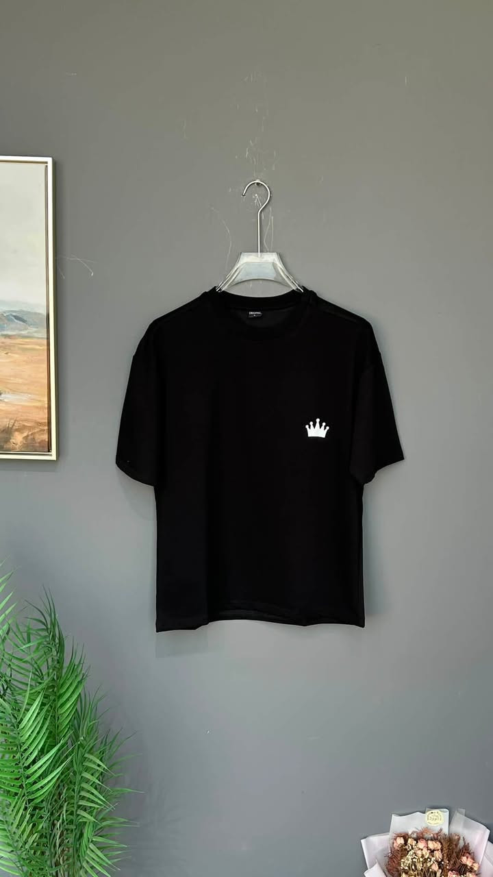 #جملة # جملة
أتوفر بدي اسود تركي 🇹🇷 

القياسات (S_ M_L_XL_XXL)

العنوان كربلاء شهداء سيف سعد 

الهاتف ***********

متوفر توصيل لجميع محافظات العراق
