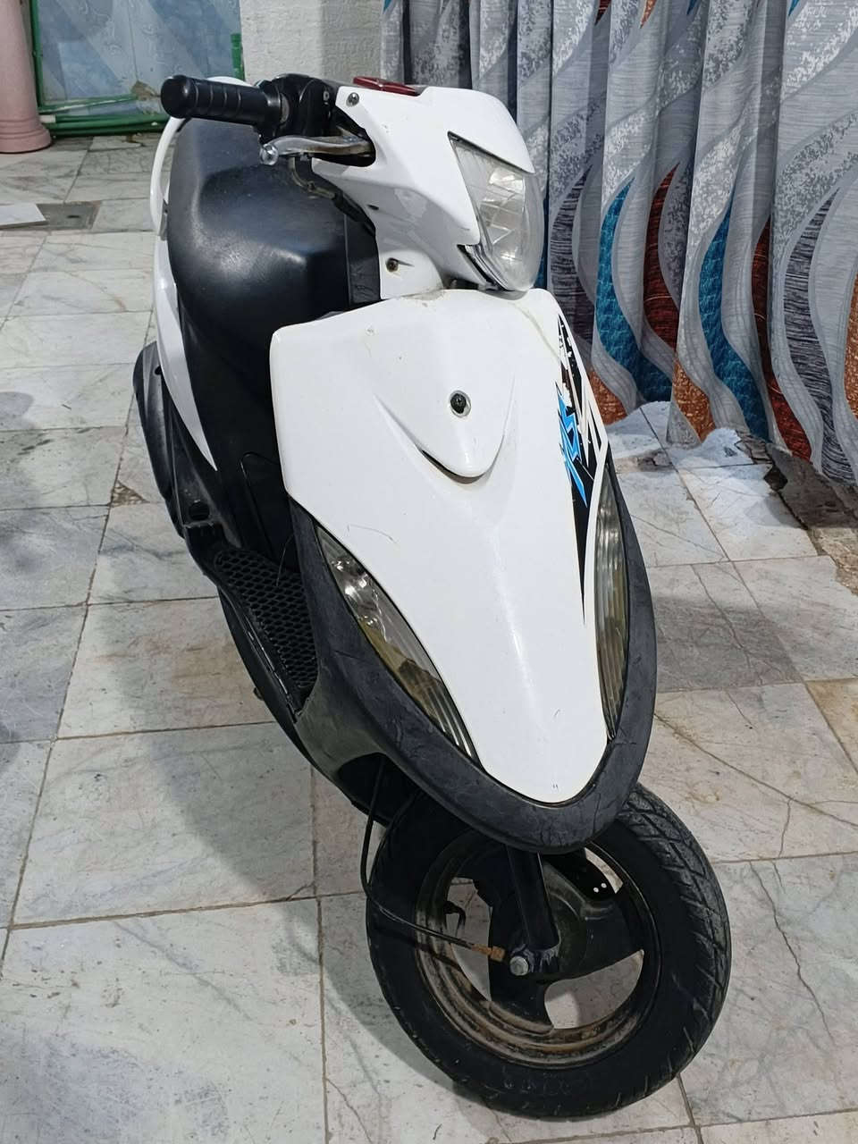 سلام عليكم ماكس عدله شغاله من طول لطول شراي يتصل مكاني ناصريه مركز
السعر 600 بيها مجال 

***********
