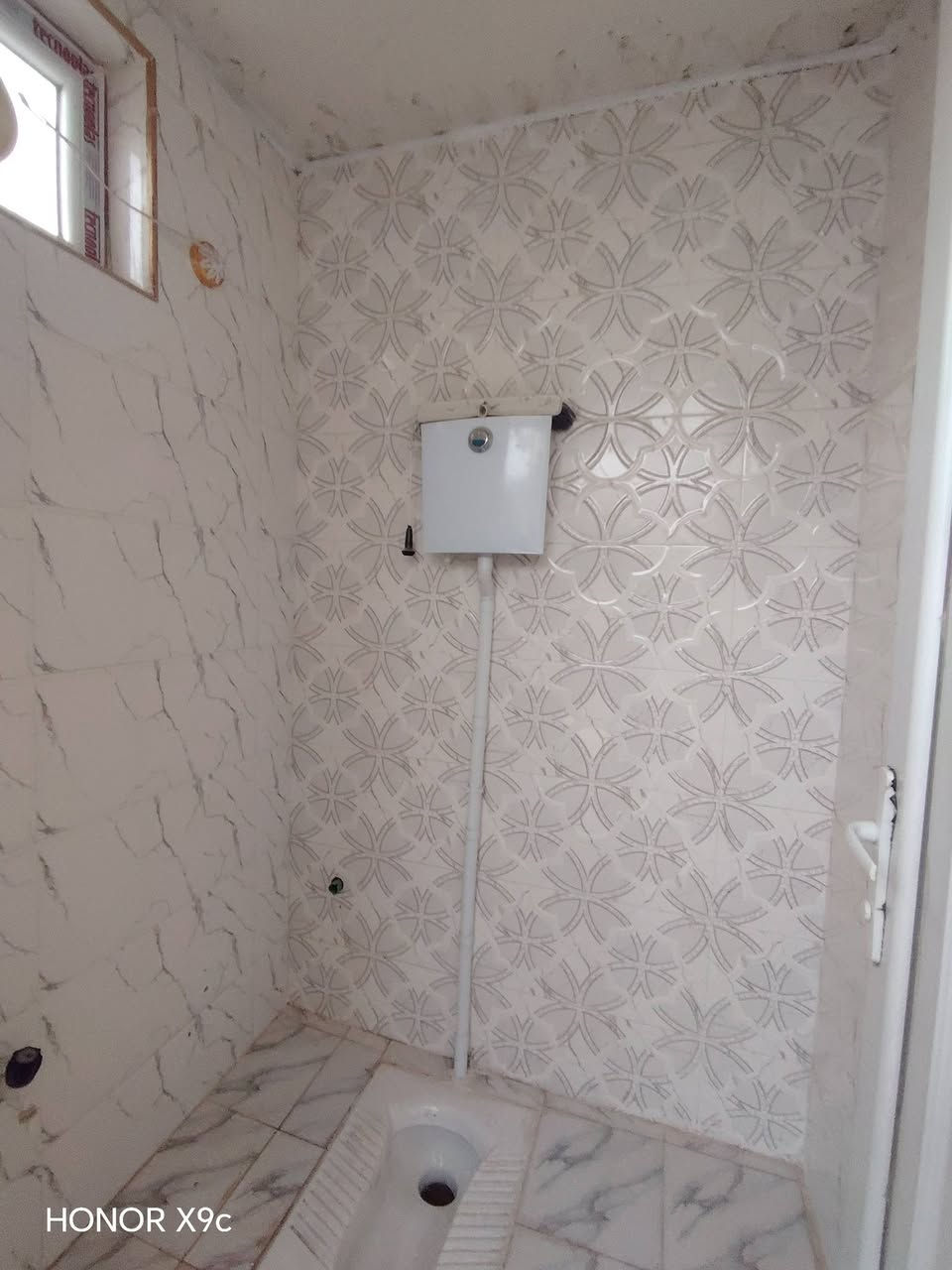 🏠🏠🏠🏠🏠🏠🏠🏠🏠🏠🏠 
بسم الله الرحمن الرحيم 
العنوان الانبارفلوجه 
فرصه ذهبيه وبسعر مناسب جدا بيع سريع
للبيع دار طابقين حديث في حي المأمون مربع ال ١٩ نافذ ع شارع ٤٠ المؤدي الي شارع عيفان بناء طابوق درجه اولى بناء ٢٠٢٥ مساحه ١٥٠ متر واجه ٦ متر ونزال ٢٥ متر مكونات الدار كراج وصحيات خارجيه واستقبال ومطبخ وصاله ومناور عدد ٢ وحمام وغرفة نوم والطابق الثاني صاله وحمام وغرف نوم عدد ٢ واستقبال وسطح الدار فول سيراميك وارضيه بورسلين 
🌴1️⃣التسلسل📠/162
🌴2️⃣مساحه🏚️/150m
🌴3️⃣الواجهه🏫/6m
🌴4️⃣النزال⛺/25m
🌴5️⃣الشارع🛣️/10 متر 
🌴6️⃣المرقم/19481
🌴7️⃣اقرب نقطه داله /قرب شارع ٤٠ البرديني 
🌴8️⃣خدمات🏞️/ ماء وكهرباء 
🌴9️⃣السعر/110 مليون وبيه مجال 
🌴🔟 
📜نوع الملك / طابو ملك صرف 

 🌴🌴🌴ادارة مكتب دار الايمان للعقار 🌴🌴🌴

⚫للاستفسار📞📞 
☎وسام العيساوي 
***********(الواتساب)📞
***********📞  

     🌴لا نتعامل على المصرف العقاري🌴
_______________________________________
1️⃣●اسعار 💵العقارات المعلنة في مكتبنا تُحدد من قبل البائع 💸صاحب العقار وليس المكتب والسعر قابل للتفاوض بين البائع والمشتري📜 

2️⃣●⌛نتميز بعدم رفع سعر العقار من قبلنا ونجمع البائع🌴والمشتري وجهاً لوجه لغرض الاتفاق📝  على السعر النهائي 👍 

3️⃣●🌴قضاء الفلوجه/حي الشهداء شارع ستين 60 قرب نادي الصمود Fallujah, Iraq اذا عندك عقار تريد تعرضه للبيع او تريد تشتري عقار 

4️⃣🌴فقط ارسال المعلومات  على الواتساب او الاتصال على هواتف المكتب .. 

☎️نستقبل هواتفكم على الارقام التاليه 

☎️ابو عبدالله العيساوي 
*********** (الواتساب) 
***********
☎️***********
@أبرز المعجبين
