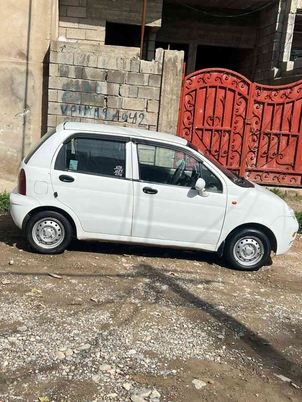 سلام عليكم سياره  كوكو موديل 12 للبيع محرك بشرط كير بشرط تبريد ثلج 🌨 وضع شركه بيه صبغ جاملق وبوند وداير ودوسه فقط  كابون بانزين  سنويه 29//شرط التحويل  ///سعر 35بيه مجال بصيط ///***********
