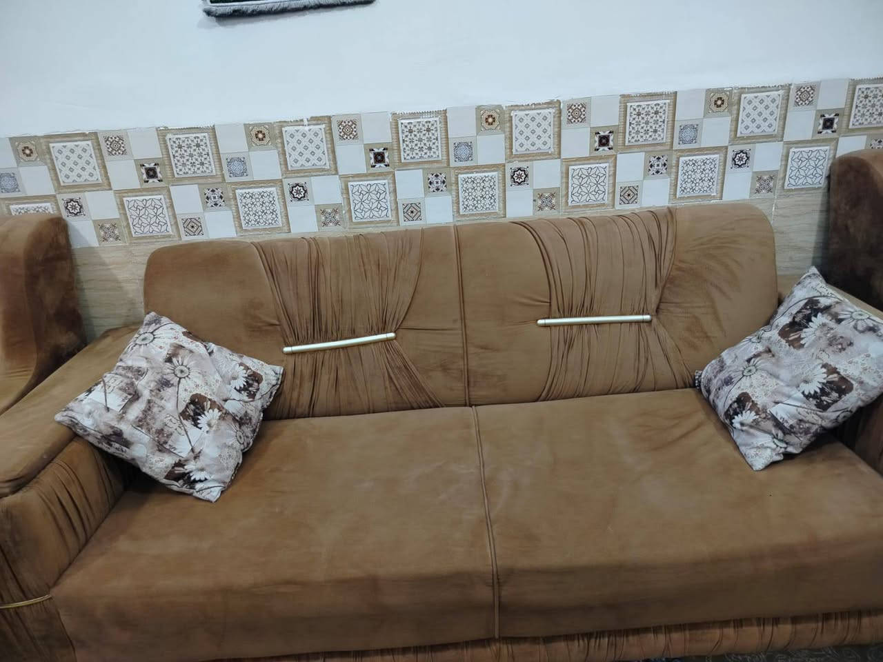 تخم قنفات مستخدم  صناعه عراقيه اربيل موديل تركي ...
نضافه واضحه بالصور بي ملاحظات بسيطه و الاسفنج منازل بعده مرتب...
سعره بالسوك 800الف 
السعر المطلوب /435 الف بي مجال كلش بسيط بعد المعاينة 
العنوان /كربلاء حي العامل المنطقه السابعه 
الرقم /***********
الرقم /***********
ملاحظه/اتصل  أو مراسله واتساب فقط كربلاء, العراق
