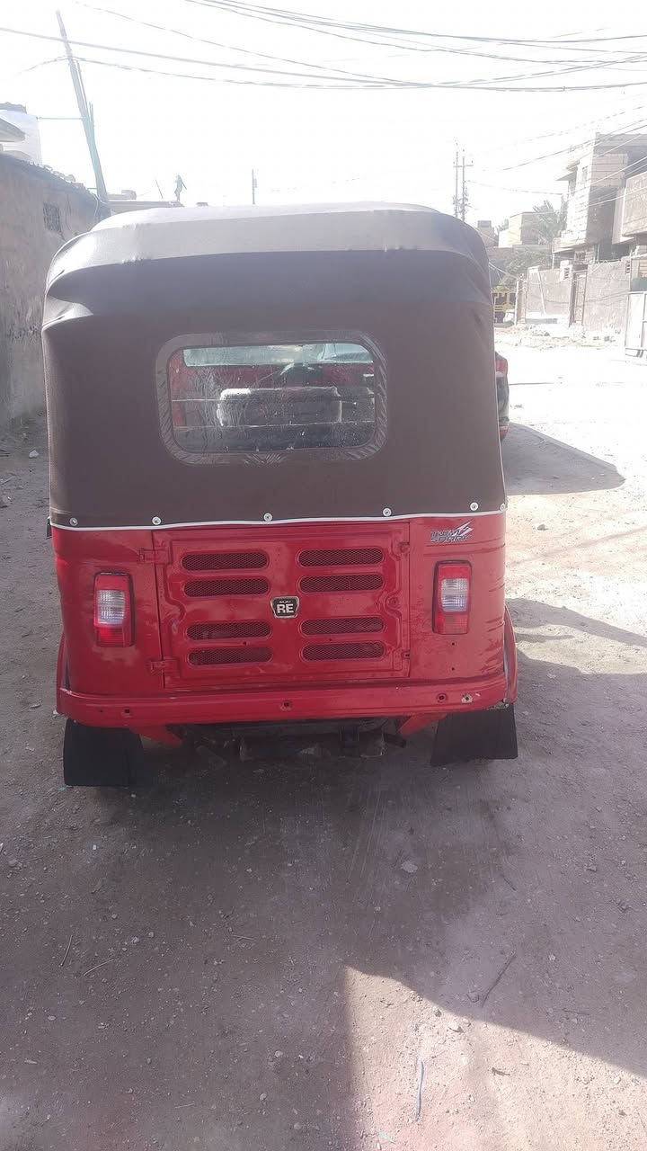 سلام عليكم  تكتك للبيع مديل 18 اوراق  اصولي تكتك جازه كبل للشارع  ما اذب ربع عليه مكاني كربلاء حي العسكري السعر 3600 وبيه مجال قليل  الرقم ***********
