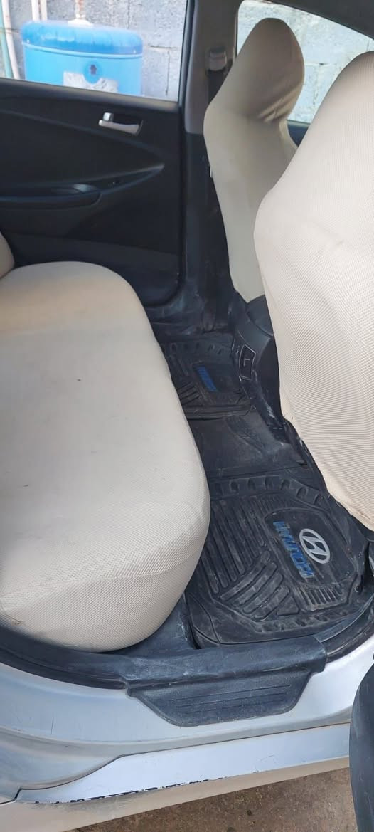 سوناتا للبيع في كربلاء قفل 48 ورقه متومه+964 775 185 8881 ها؛ذه رقم صاحب السيارة


**إذا كنت صاحب هذا الإعلان وتريد حذفه لأي سبب، رجاءا أرسل رسالة إلى الدعم الفني**