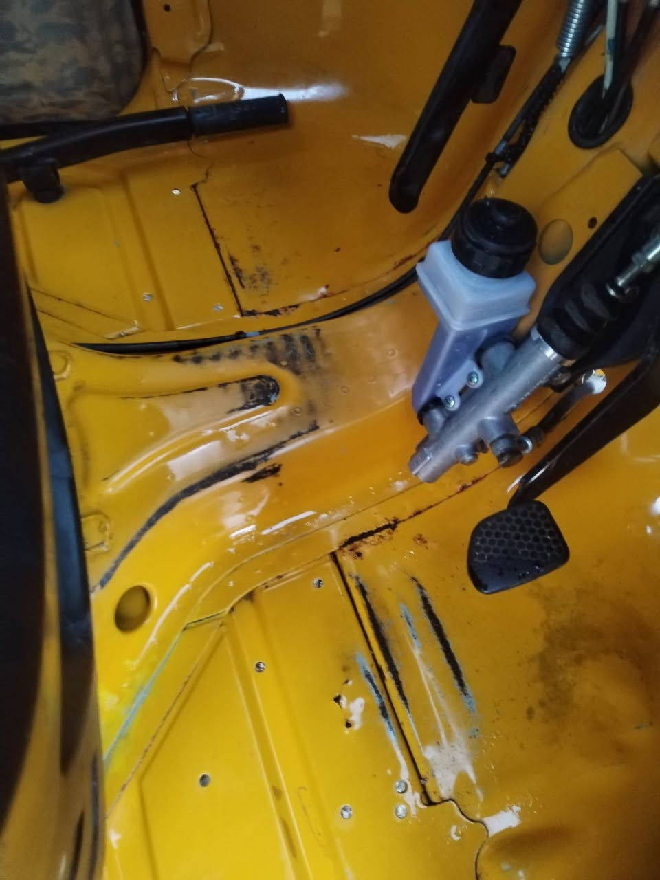 السلام عليكم تكتك 2022 رقم وسنويه وتحويل ثاني يوم مكينه مشروكه وضربات خلفيه مرجعه على بارد وتخم تايرات جديد سعر 8/600 رقم ***********
