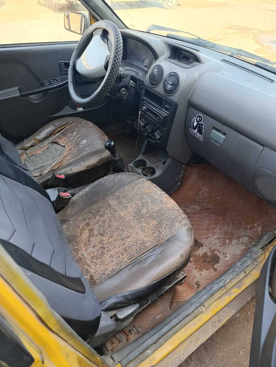 سلام عليكم سابه 11لبيع مصفره هيه وعرمات مكرك وكير مكفول مصبوقه حزام راعيه يريد تحويل  18 بيه مجال ***********
