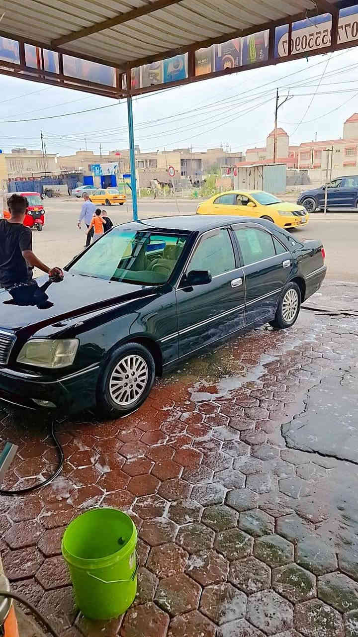 ملكه جنون ادوات متوم طبق الاصل كصه جنطه مديل ٢٠٠٢
دكمه وحده 
دواخل عسلي 
كشنات كهرباء 
 تبريد + تتفائه 
مكينه ديفور زغير سياره جاهزه ما ناقصها شي مكان ميسان سعره ب ٤٥ وبيها مجال وترهم مراوس ***********
