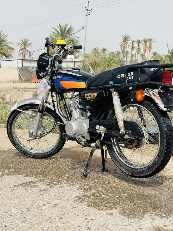 سلام عليكم اربعه للبيع كربلاء طوريج قضاء الخيرات السعر ٦٠٠بيها مجال  للشراي نقصها اشاره وكعكات  المحرك مامفتوح موديل ٢٥لا تنقص لاتبخر بعدهي شركه واتساب ***********
