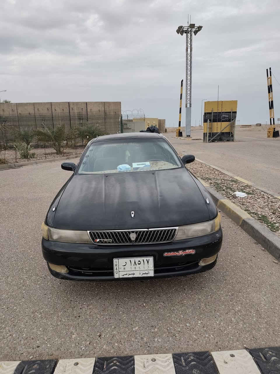 السلام عليكم ورحمه الله وبركاته سياره شيزر للبيع سياره مكفوله من كص ونقل جثه العنوان  البصرة قضاء المدينة ام شويج رقم الهاتف ***********
