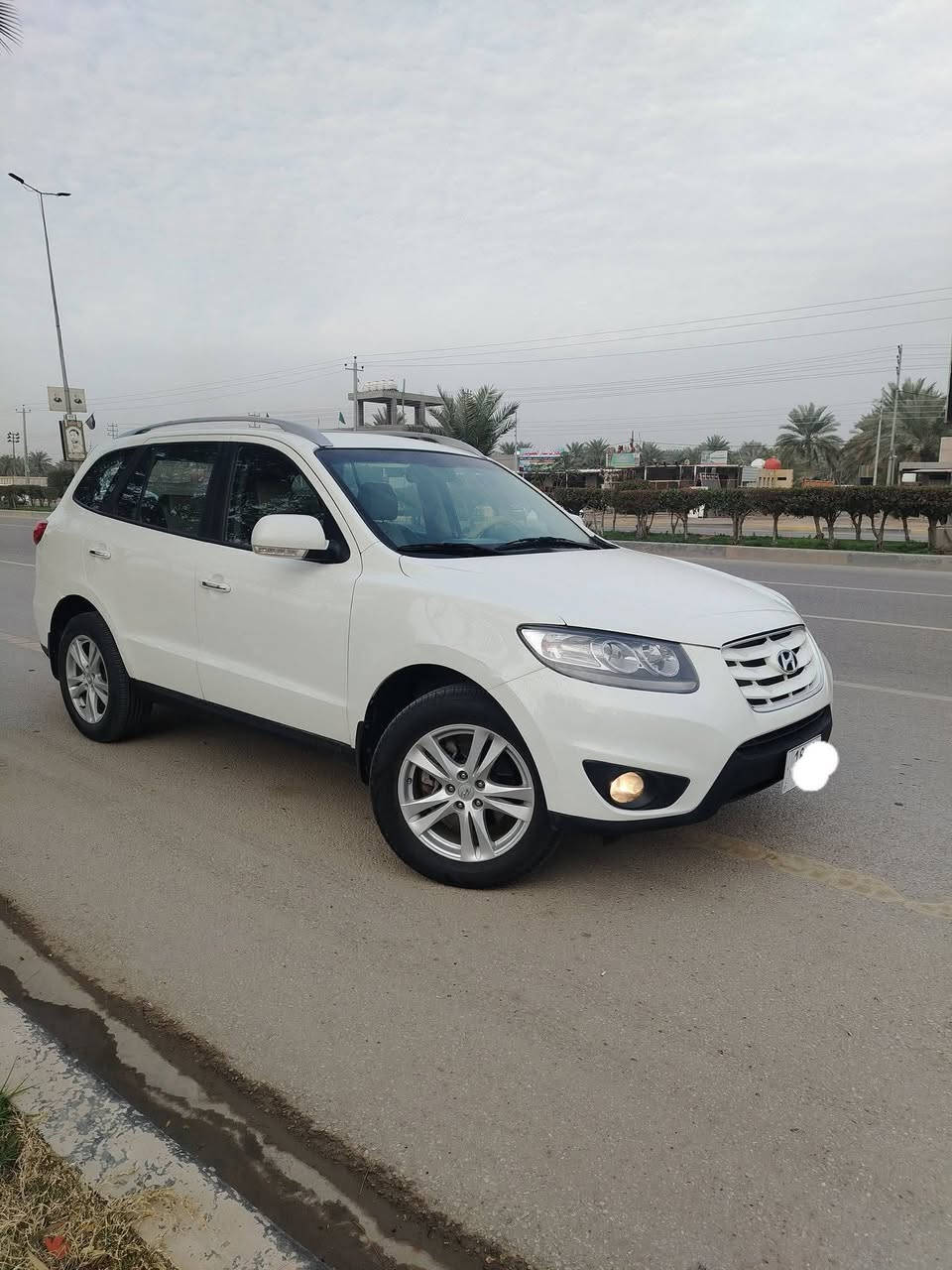 السلام عليكم
السعر 170 رقم مميز
هونداي سنتافي خليجي 2011 
كفاله حته من البارد
سياره جديدة 
رقم بابل رقم مميز بسمي 
مواصفات سياره 
7راكب 
3قطع تبريد 
حجم المكينه 3500
كامرة 
تحكم ستيرن جهتين 
فتحه سقف 
فورويل 
سيارة بسمي رقم دولي جديد 

عنواني كربلاء الحسينيه الوند
الاستفسار اتصل. ***********
