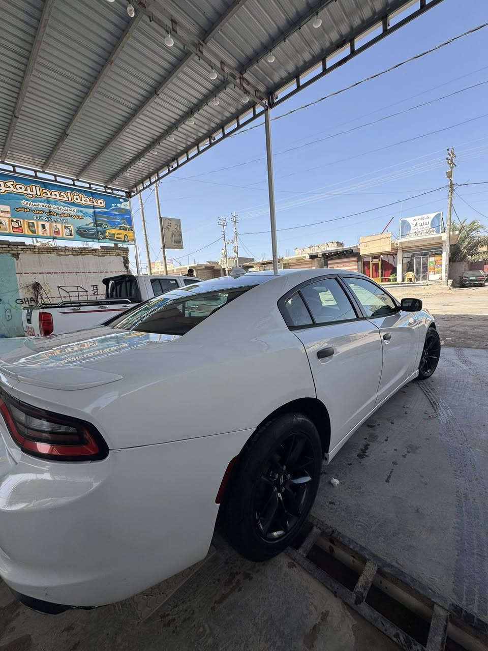 سياره جارجر للبيع موديل 2016 اصل الفئه SXT شاشه جبيره وتحكم استيرن وارد كندي داخله كلين كفاله  
بيهه حادث خفيف جداً بالجاملغ الخلفي الايمن والباقي كلشي بيهه مكفول مامفتوح بيهه برغي سياره جاهزه بالكامل
رقمهه ذي قار بأسمي السياره سنويه جديده لل2030 مداور ثاني يوم مكاني البصره قضاء المدينة *********** 
سعرها 185
