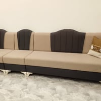 كنبة • مستعمل • نظيف