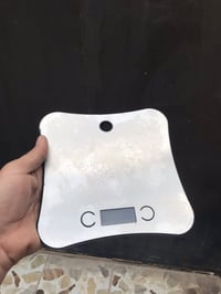 الكترونيات • لكل قطعة • للبيع