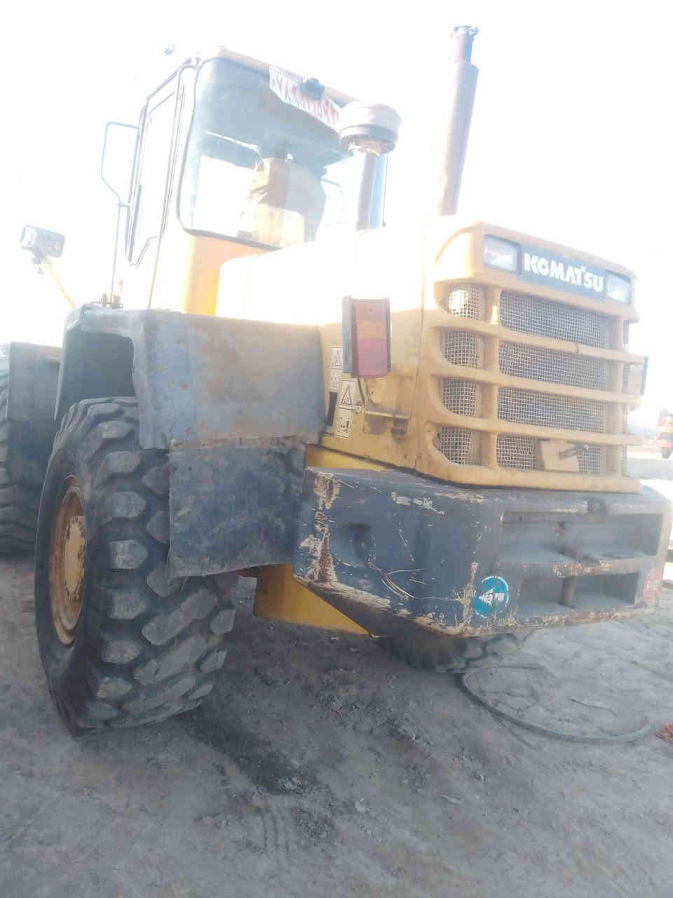 شفل كوماتسو للبيع حجم 270موديل 202محرك كمنز102كيرzff160 بسمي أربيل ***********/7865115929
