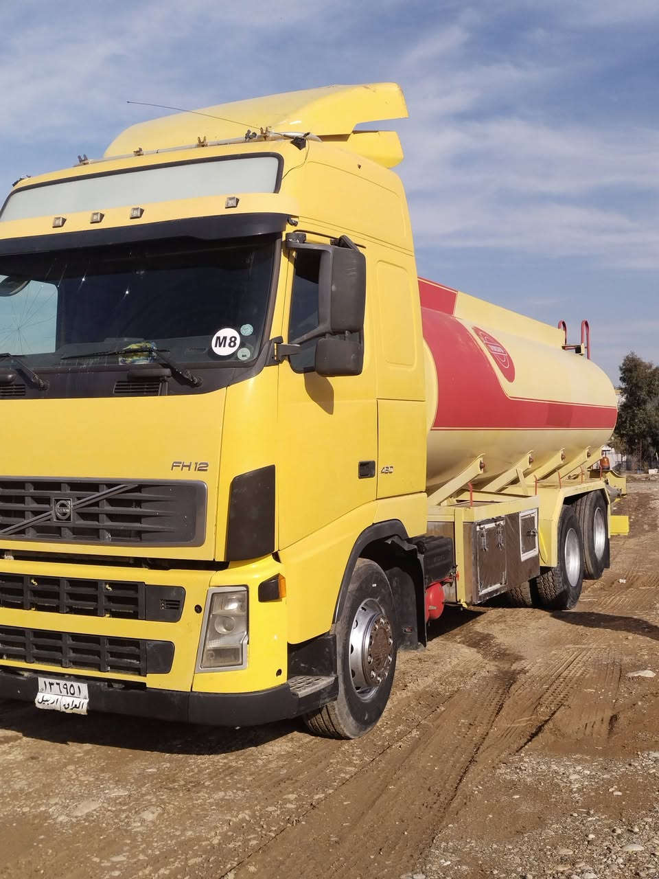 ڤاڵڤۆ شەیتانی مۆدێل 2004حجم 460 12FH. سعال جۆت تەیە تەبرید گیر3+3.  شوێن هەولێر سعر 230. رقم. مۆبایل ***********..***********
