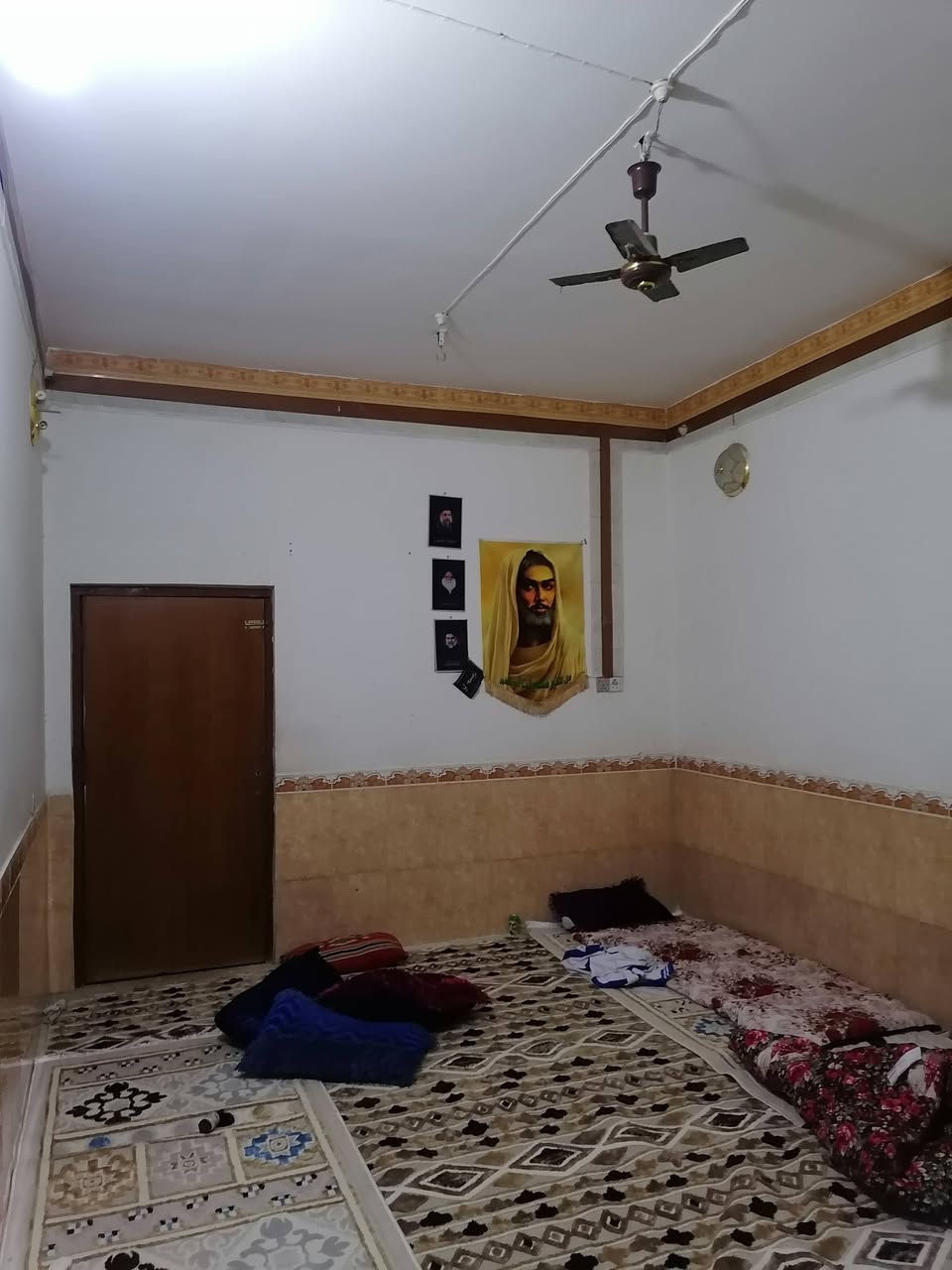 دار ٢٢٥ متر
الواجه ١٠ متر
البناء طابوق عكادة ٢٠١٧
طابقين
الأول
استقبال
غرفة نوم عدد ٢
صالة
مطبخ
صحيات داخلية وخارجية
حديقة
الطابق الثاني
غرفتين نوم
السعر ١٢٠
العنوان الديوانية حي العسكري الثالث خلف مستوصف العسكري الثالث
للاستفسار أكثر مراجعة مكتب التوكل للعقار الكائن في حي العسكري شارع ٣٠ او الاتصال والمراسلة على الواتساب على الرقم ***********
@إشارة
