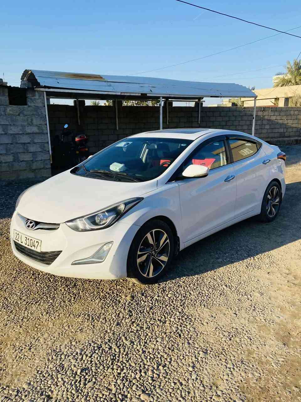 سياره النتره موديل 14فول مواصفات بصمه تشغيل وبصمه ابواب رادارات جانبيه وشاشه  بنو راما رقم اربيل دولي سنويه 2028 بيه قطعتين ونص محرك جديد مال كصه 18 شرط كير شرط سياره حلوه حيل مال بيت  بيه مكانين بخ  بدون دواخل بيع نقد السعر 123 وبيه مجال قليل الاتصال على الرقم التالي *********** العنوان نينوى القيارة
