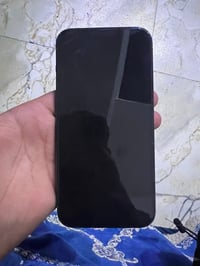 ايفون • مكفول • ٥١٢