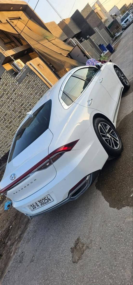 سلام عليكم سياره ازيره للبيع حيل جديده ماعايزهه اي شي مكفوله سياره كفاله عامه مديل سياره مديل ٢٣ فول من عده لفتحه ستفسار رقم لهاتف ***********
