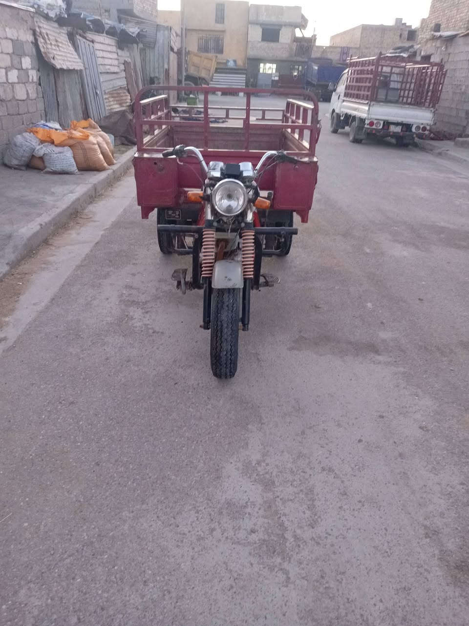 ستوته دايوان للبيع كهربايات جدد اكسن كبس مابيهه تنقيص اوراقه رسميه سعر ٩٥٠وبيه مجال مكاني بغداد وهاذ رقمي ***********
