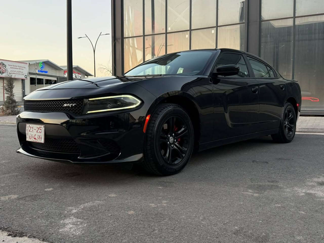 Dodj charger 2023 Sxt V6 ***********
مواسەفات . بەسمە . شەغال . شاشە گەورە . کامێرا . حاسە . تەبریت مەرکەزی . پەڵەیەک بۆنید بۆیاخە ناوی نەگرتوە . سارد و شوختی نیە . 42 هەزار ڕۆشتوە . 4 تایەی لۆک لە ژێرە . ڕادێتەری بیلاد .  سێرفزی کامل کراوە . کاتی شکاوە 75 ڕۆژ تیا ماوە . نرخی 220$$ شوێن سلێمانی
