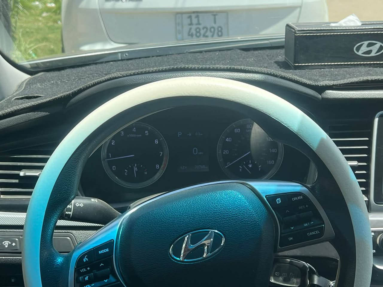 السلام عليكم هيونداي سوناتا 2019  SE
وارد امريكي

مكينة 4 سلندر 2400

اللون رصاصي رمادي 

الداخل اسود ورصاصي

المقاعد قماش

حادث موضح امامك بنيد

 معيود صبغة سبب جراد 

السيارة ماشية 70 الف ميل 

مكينة جي دي اي 

نص فول 

تبريد قطعة وحدة

 رادار بالمري 

كامرة خلفية

مستشعر وقوف

شاشة

مراقبة النقطة العمياء

المصباح العالي زنون

ابل كاربلاي

 السعر 125  بي مجال 

***********

الرقم المثنى مشروع وطني
