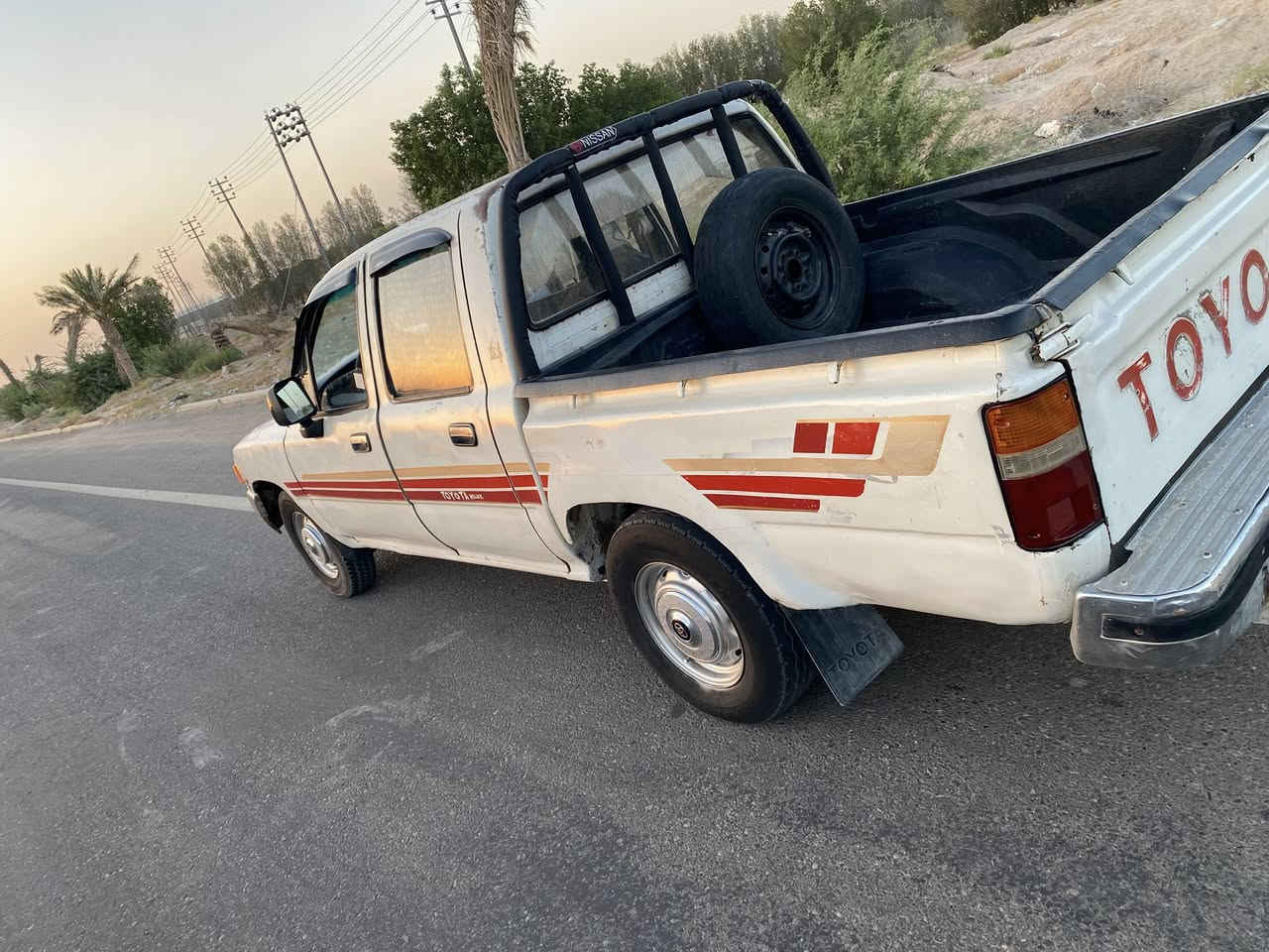 السلام عليكم سيارة البيع
بيكم تيوتة مديل 1989  مكفولة مكينة وكير وشاصي وكسن

سنوية 2030رقم نكليزي شرط تحويل

كهربيات كلهة شقالة سيارة ربع ما تصرف عليهة 

مال جناي سعر 47بيهة مجال 

مكاني البصرة سفوان تواصل ***********
