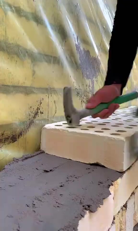 كادر خلفات بناء درجه وله وزن وستلام مهندس متفرقين حالين  ‏‪***********‬‏
