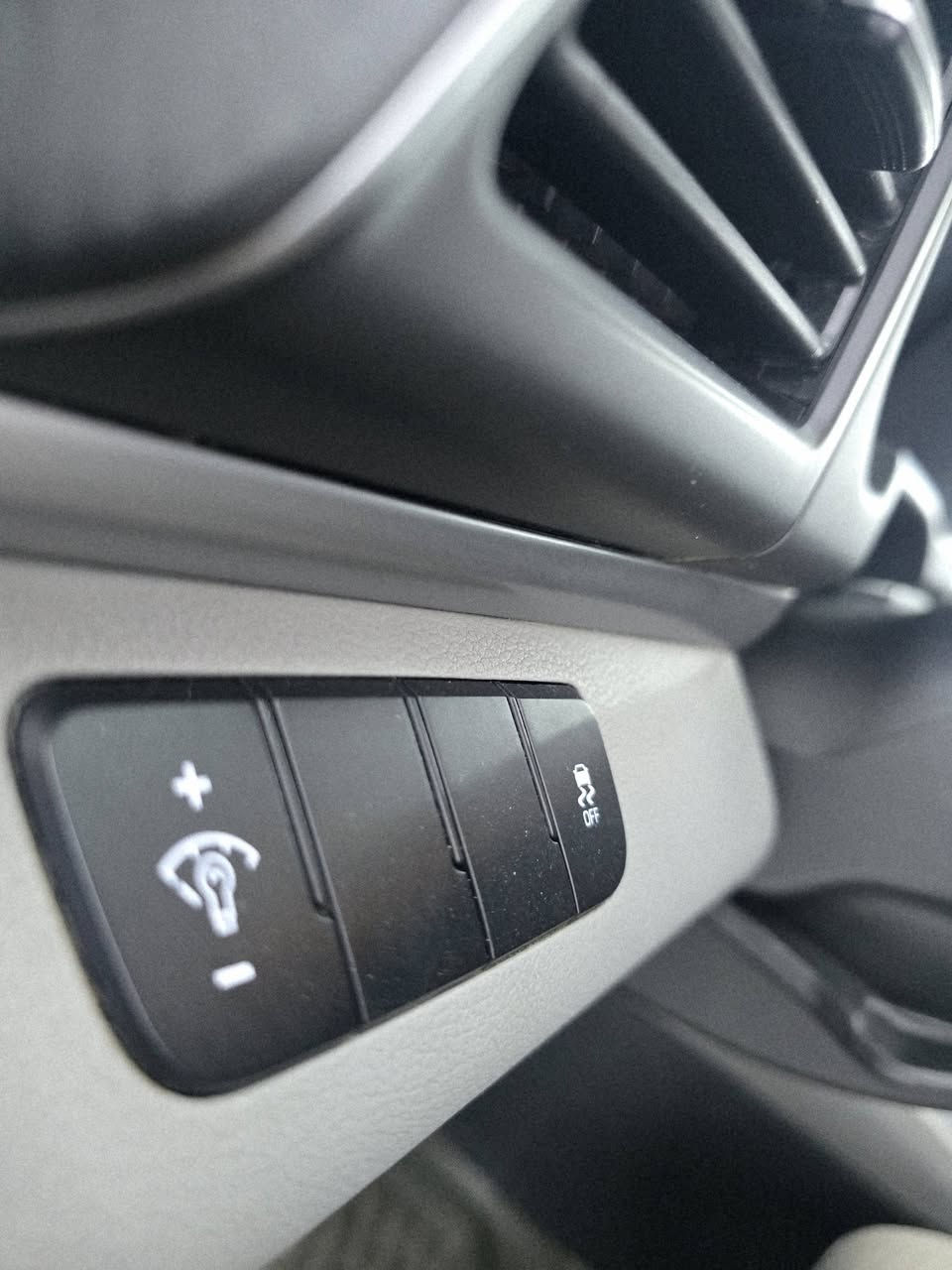 سلام عليكم النترا 2019 رقم بابل 
شاشه 
كامره 
تحكم استيرن 
مانع انزلاق وباقي المواصفات معروفه 
السياره كلين فقط الدوسه 
كير محرك تبريد حداديه كله مكفول 
صور الحادث + السونار مرفق+ الكارفاكس  
مكاني بابل الحله 
للاستفسار الاتصال
السعر 143$ 
***********
***********
