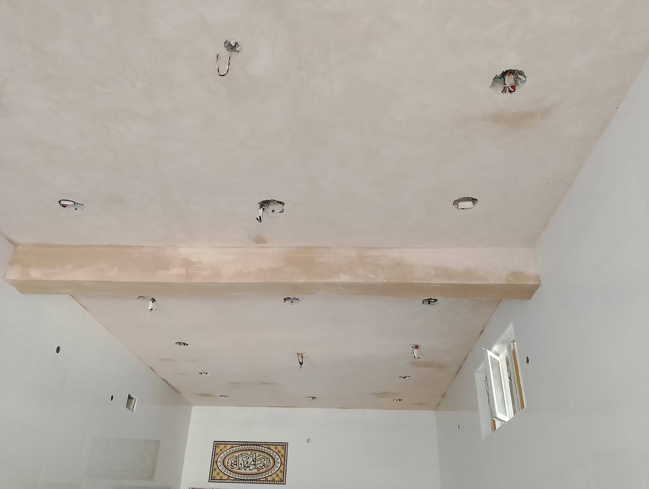 خلفه لباخ متفرغ حالين على المتر بلمگطوعه وبليوميه هذا جزاء من عملنا 
متوفر واتساب 
***********
