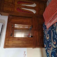 غرفة جديدة • مستخدمة شهرين • حمام العليل خارج