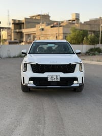 سورنتو خليجي مديل 2024فول ماعدة لبنورامة مكينة 2500 لسيارة كفالة عامة ...
