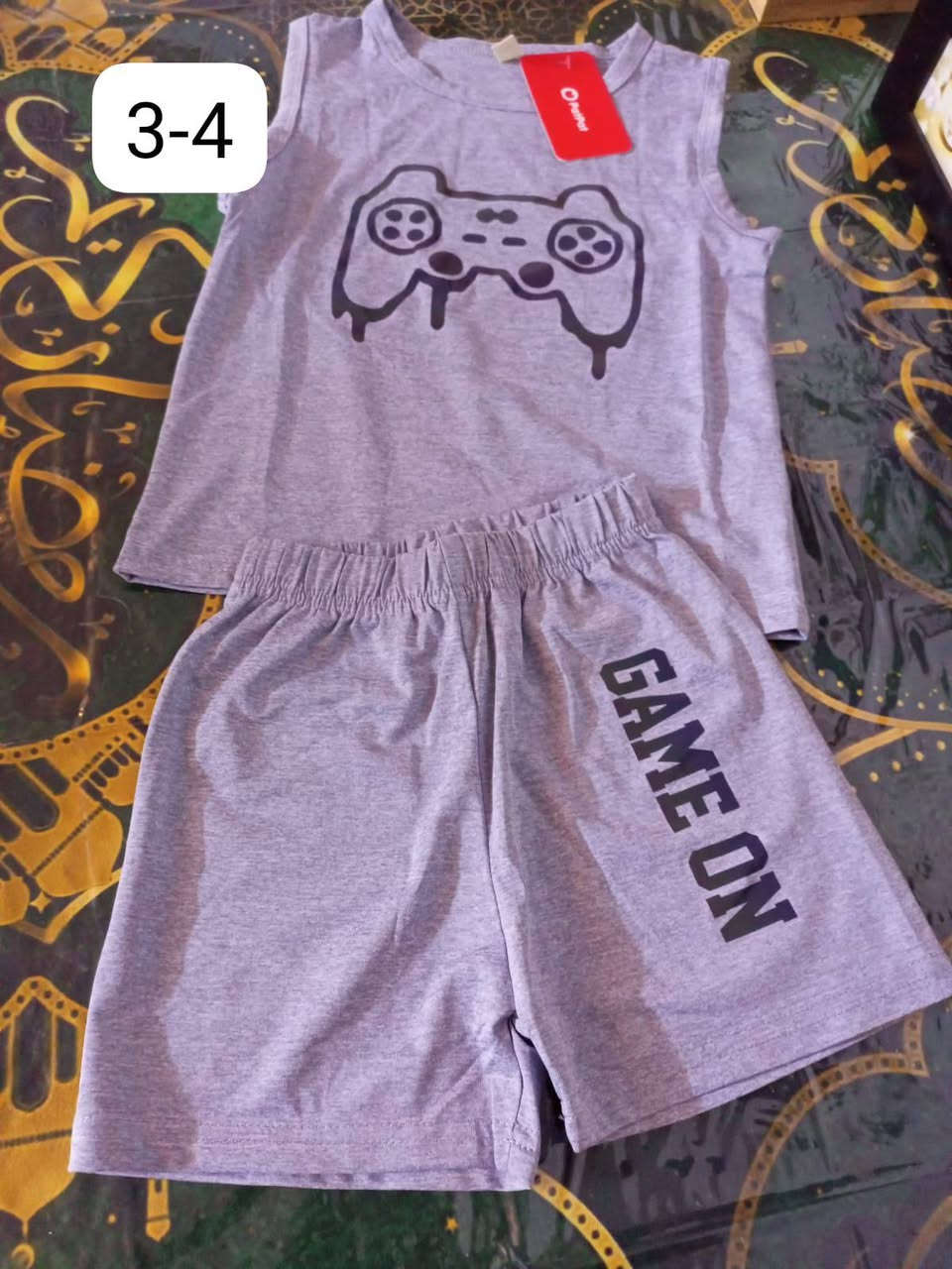 ملابس بات بات الحجز مراسلة الصفحه أو مراسلة الصفحه أو عبر الواتساب ***********
