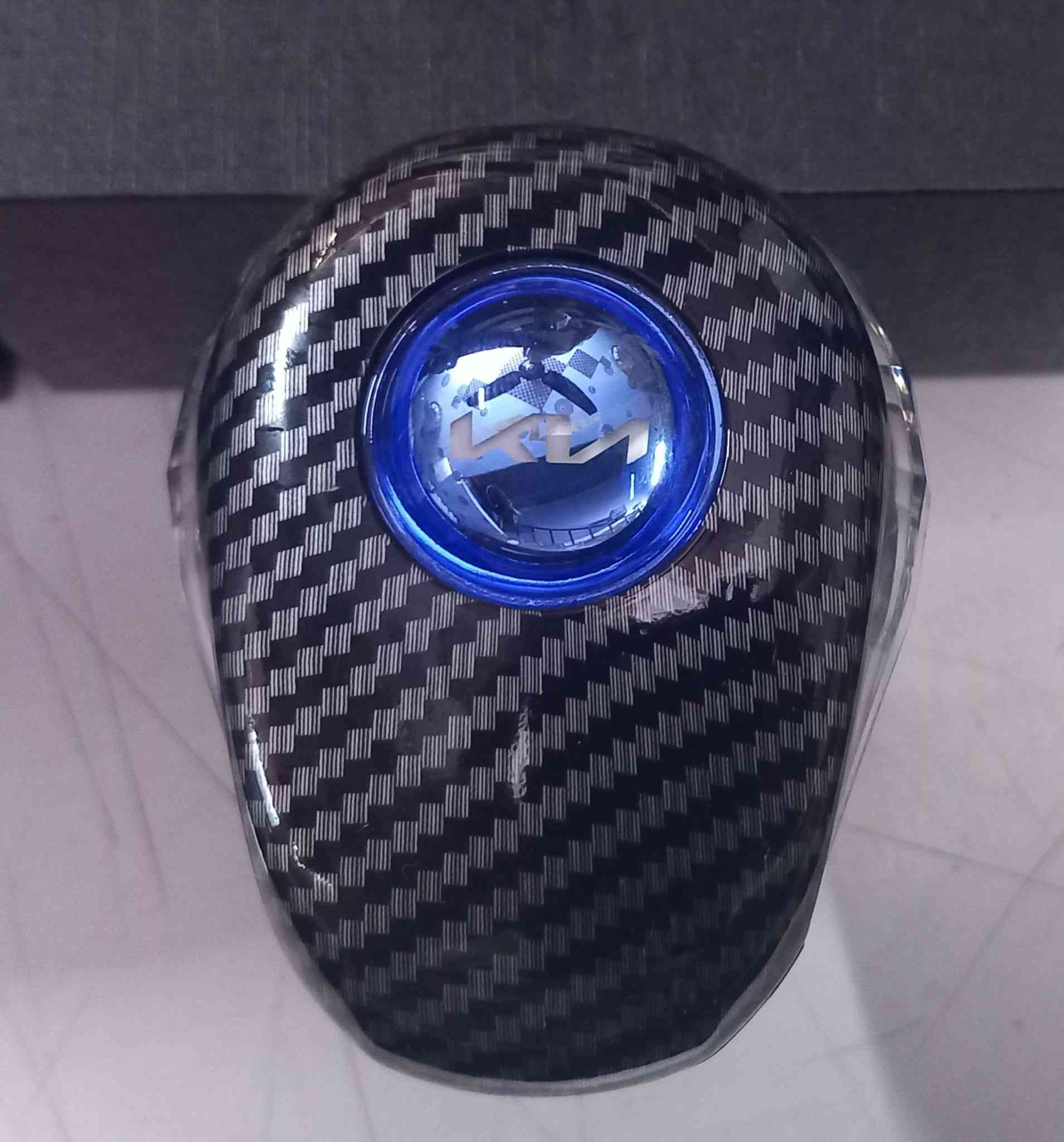 السلام عليكم عشاق الموهافي 
ورفلتكم قبظة كير ضوئية متعددومتغير اللوان شحن شكلين .....السعر ٢٠ الف توصيل متوفر العنوان بغداد مدينة الصدر ***********وات ساب ماسنجر تلكرام...اتصل واني بخدمتك
