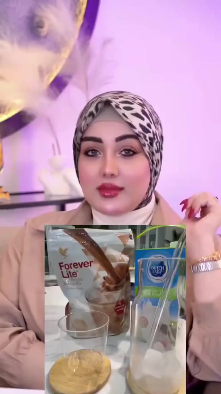 *كولاجين ألترا من فوريفر*:

*✨ كولاجين ألترا من فوريفر ✨*  
سر شبابك وجمالك يبدأ من الداخل!  
✔️ يعزز نضارة البشرة ويقلل التجاعيد  
✔️ يقوي الأظافر والشعر  
✔️ يدعم المفاصل والعظام  
✔️ غني بفيتامين C وحمض الهيالورونيك  

💧 بنكهة لذيذة وسهولة امتصاص  
🌿 تركيبة طبيعية بجودة عالمية  
—  
خلي جمالك ينعكس من الداخل للخارج 💖  
📩 احجزي كولاجينك الآن وابدئي التغيير!


**إذا كنت صاحب هذا الإعلان وتريد حذفه لأي سبب، رجاءا أرسل رسالة إلى الدعم الفني**