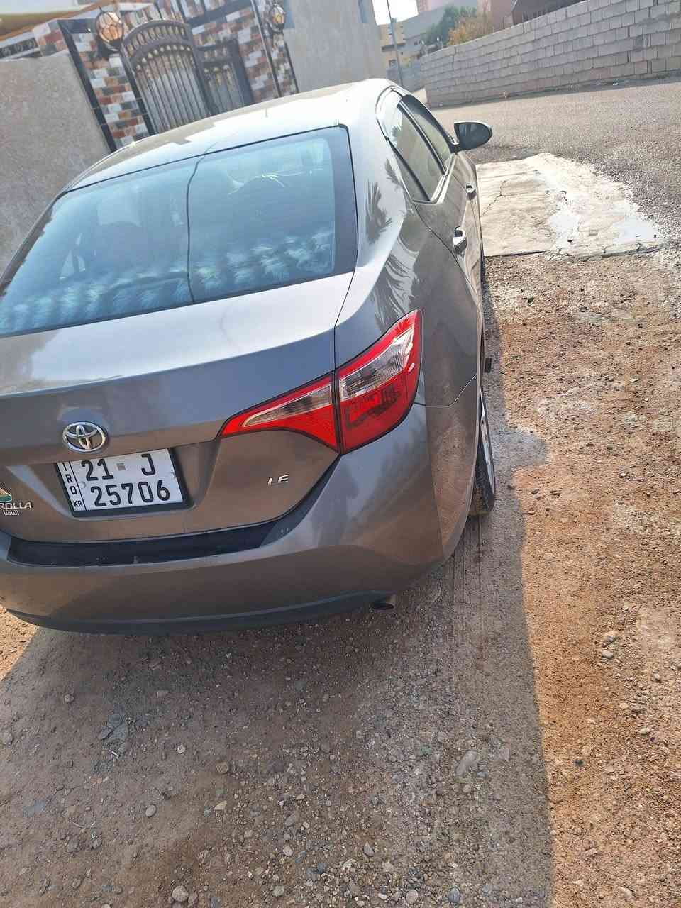 سلام عليكم
كورلا موديل 2017 
 LE
سنويه 2027
كير محرك كفاله 
ماشيه 150 ميل 
الضرر مرفق مع الصور 
رقم سليمانيه الجديد
العنوان ديالي كنعان 
السعر 130 وبيها مجال 
***********
