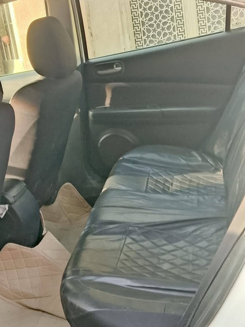 سلام عليكم 
مازده زوم 6وارد امريكي 
حدثه جاملغ امامي 
كير مكينه مكفولات 
تحكم ستيرن
صدر امامي خلفي جاهز 
تاير نضاف
بيع او مراوس 
***********
سعر85$
