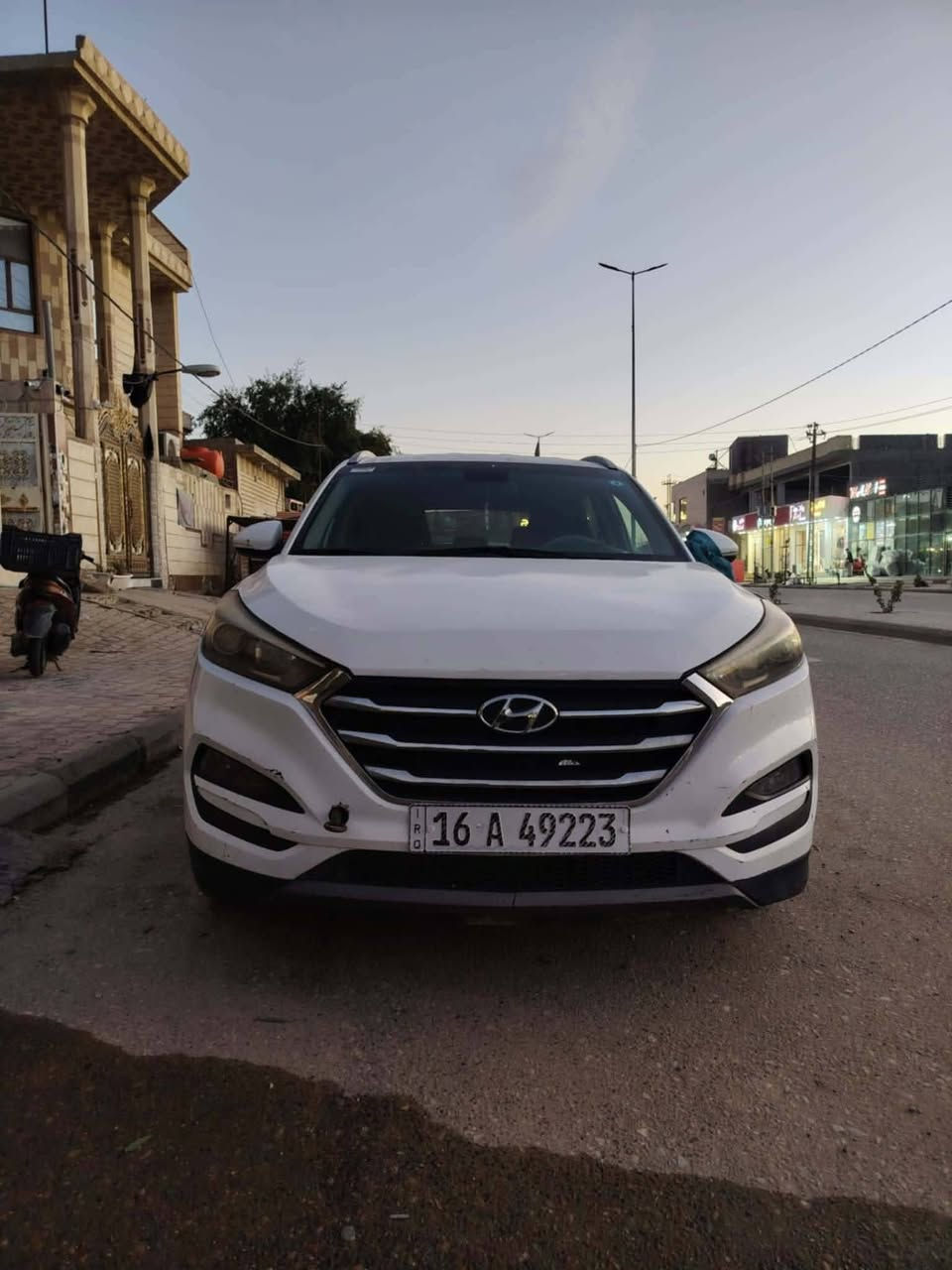 توسان 2016 امريكي حادث بنيد ومصلح نفسه موصفات نص فول محرك 1600تيربو رقم قادسية باسمي سعر 145وبيه مجال مكان سيارة رميثة ***********
