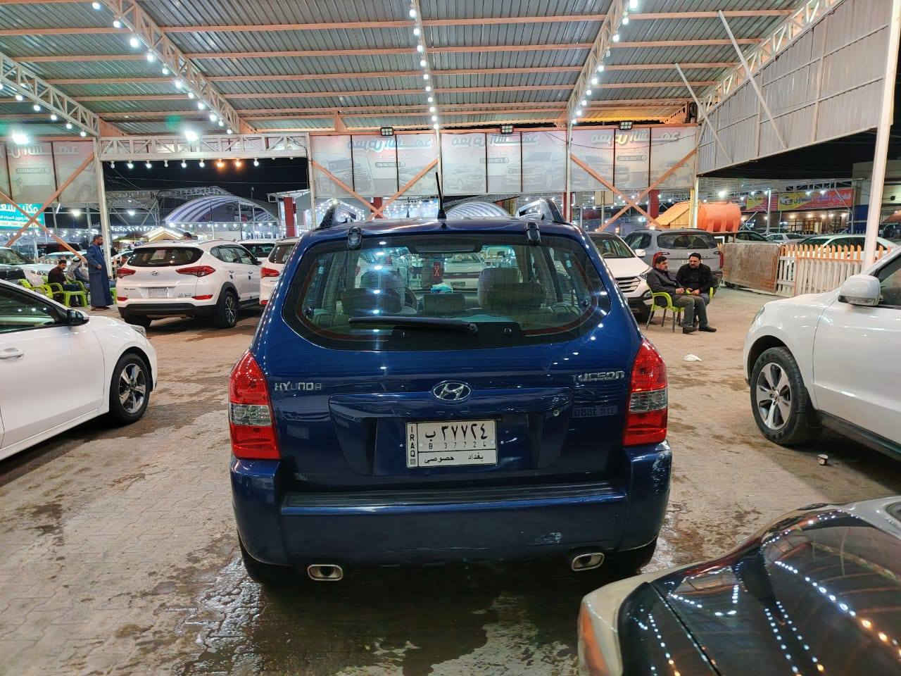 اخواني الاعزاء
توكسان 2006
رقم بغداد الماني 
بأسمي مداور ثاني يوم 
سنويه ساقطه صار 4 اشهر 
المكينه 2000 خير من الله 
الكير خير من الله 
حداديه نظيفه 
دوشمه جلد جديده 
دواخل بيجي 
كهربائيات شغاله 
زوج تاير جديد 
سياره خير من الله 
السياره معروضه 90 وبيه مجال بصيط كلش 
وتجي وبيك خير وتتددلل 
مكان السياره النجف الاشرف 
***********سيد حيدر
سياره جاهزه  مال جناي 
صارله 3 سنوات عندي 
واذا ماعجبتك اكتب الله يرزقك 
واسف عله الاطاله
