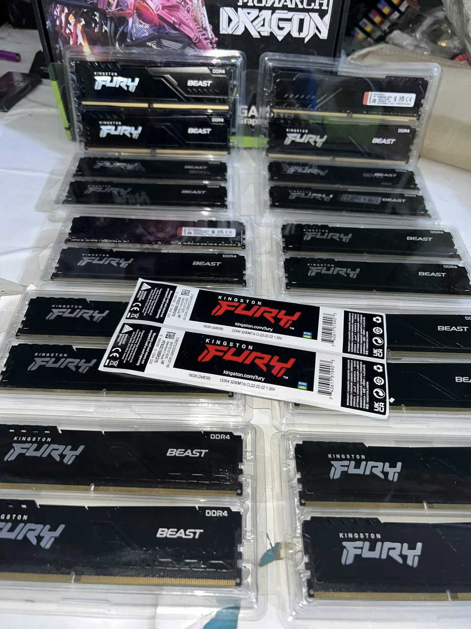 متوفر ١٠ كتات سعر الكت مفرد ١٢٥ الف و إذا شلع يختلف السعر 
DDR4 8Gb 3200 من الماركات القوية


**إذا كنت صاحب هذا الإعلان وتريد حذفه لأي سبب، رجاءا أرسل رسالة إلى الدعم الفني**