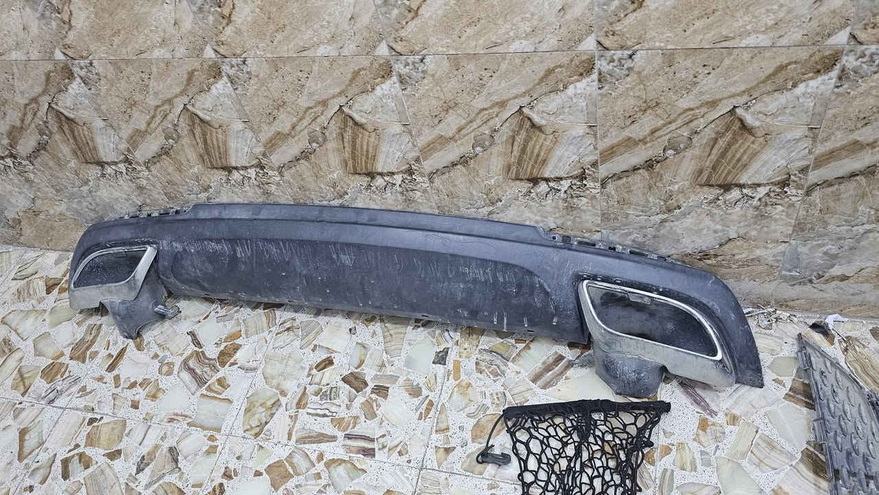 سلام عليكم غراض مال أوباما مال تفصيخ أصلي مكاني بغداد حي اور رقم الهاتف ***********
